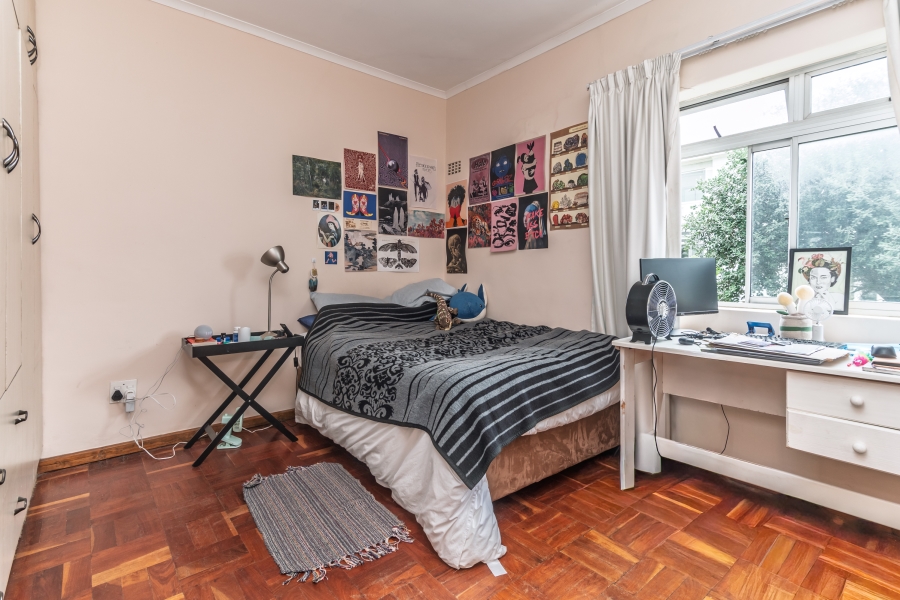 To Let 3 Bedroom Property for Rent in Green Point Western Cape